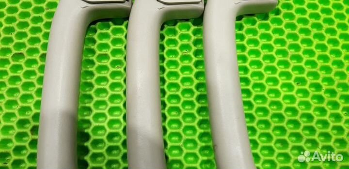 Ручка потолка Nissan Tiida C11