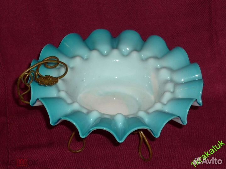 Ажурная ваза конфетница голубое стекло Нач 20 века