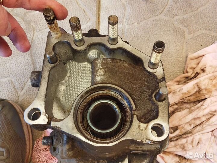 Передний редуктор toyota rav4