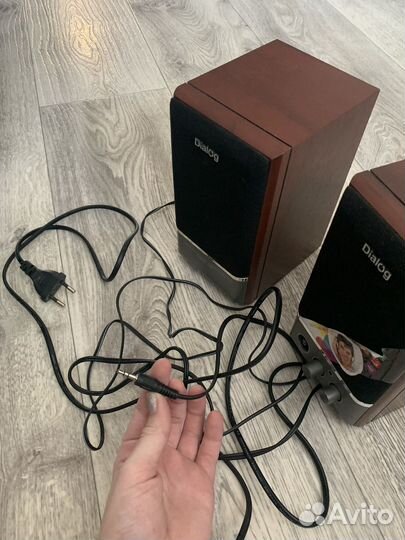 Колонки для компьютера почти новые