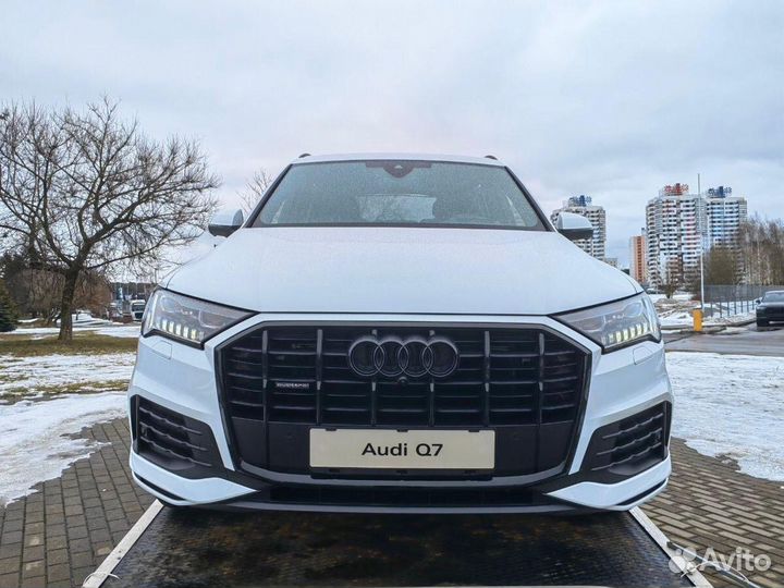 Audi Q7 3.0 AT, 2023