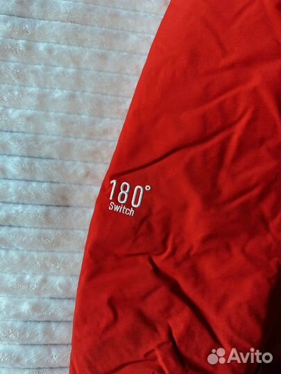 Сноубордическая куртка R.O.M.P