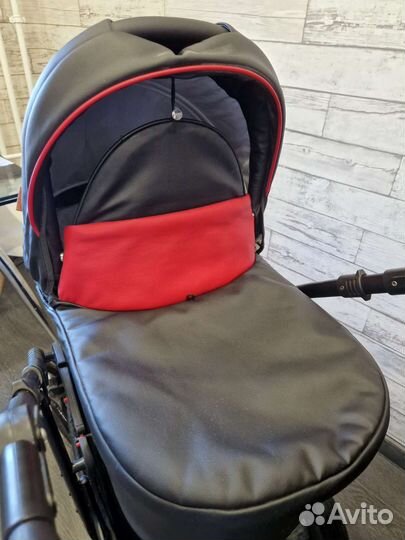Коляска 3 в 1 из эко кожи