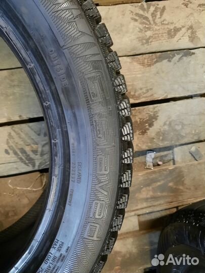 Gislaved Nord Frost 200 225/50 R17