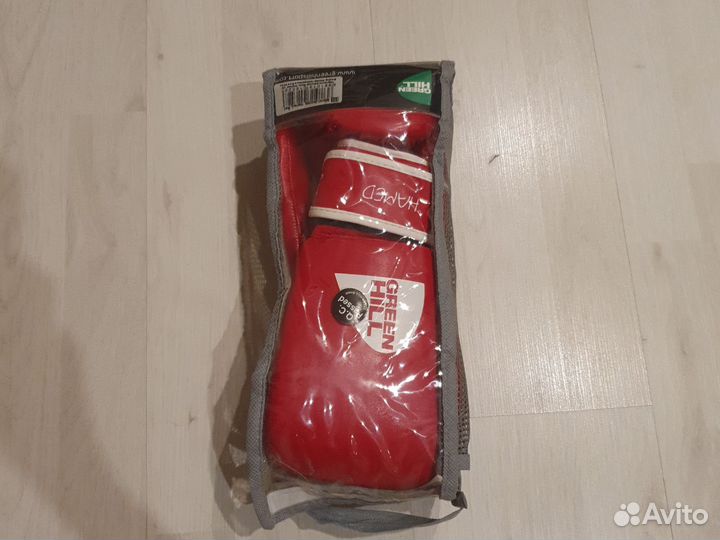 Продам боксерские перчатки размер 6