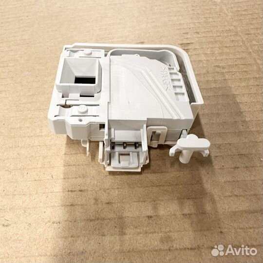 Блокировка люка стиральной машины Bosch мини фишка