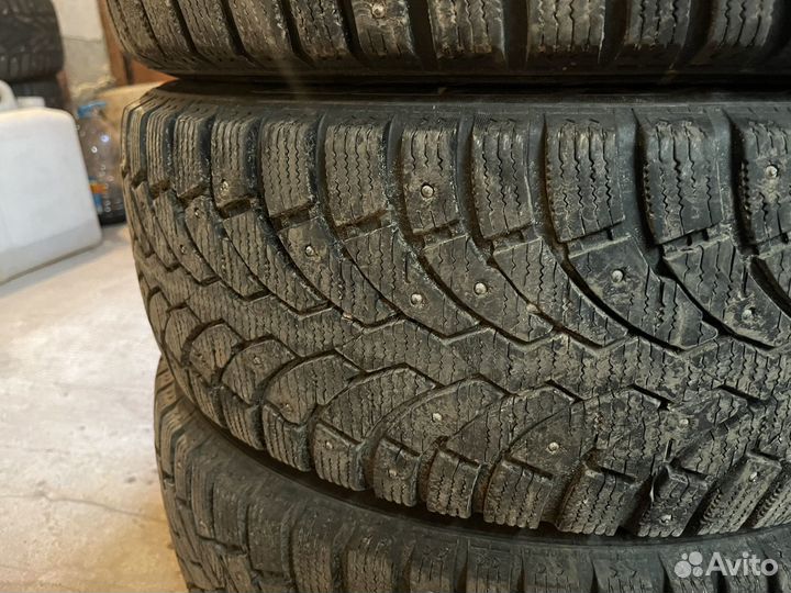 Pirelli Formula Ice 265/65 R16