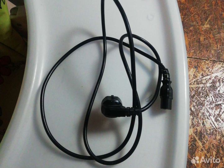 Сетевой шнур