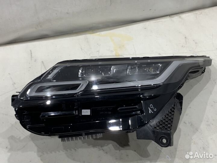 Левая фара Range Rover Velar
