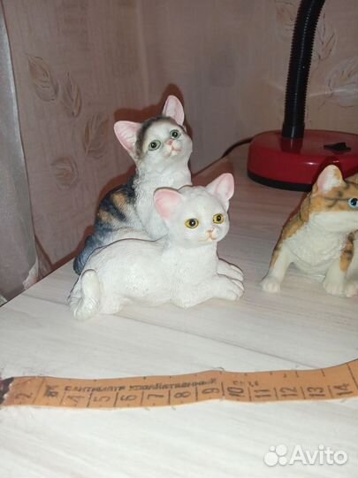 Статуэтки кошки из полистоуна
