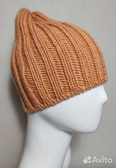 Шапка женская новая вязаная