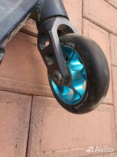 Трюковой самокат