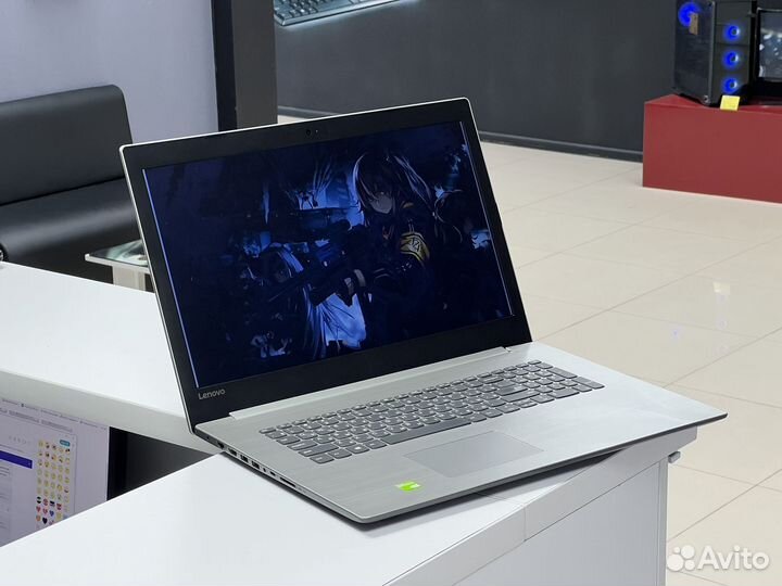 Ноутбук Lenovo. i5-8 / 8GB / MX150 / Экран 17.3