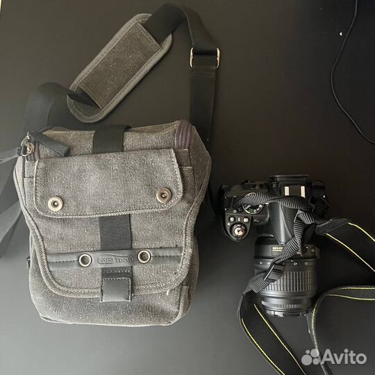 Зеркальный фотоаппарат Nikon d3100