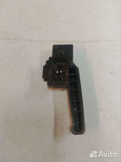 Ручка открывания капота Chevrolet Cruze рест. J305