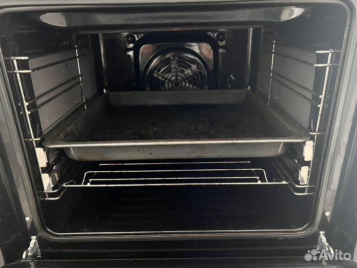 Встраиваемый духовой шкаф Hansa