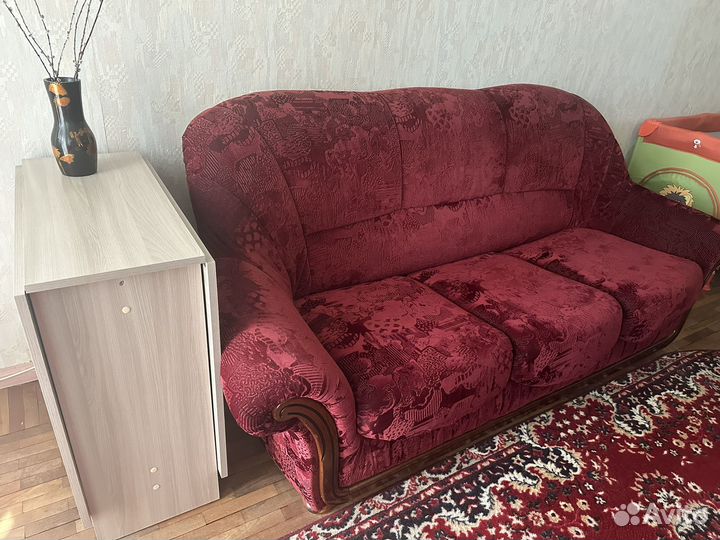 Диван и 2 кресла