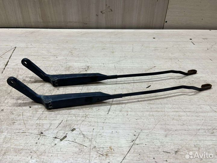 Поводки дворников Chevrolet niva