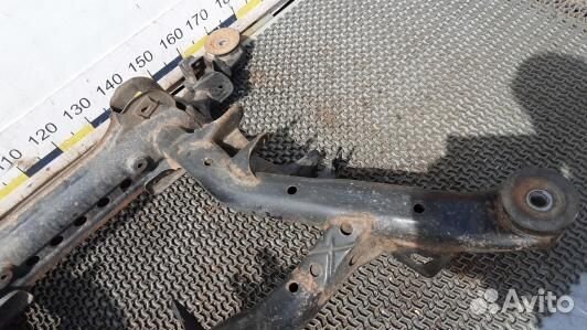 Балка задняя volkswagen touareg 7L (1NN18TH01)