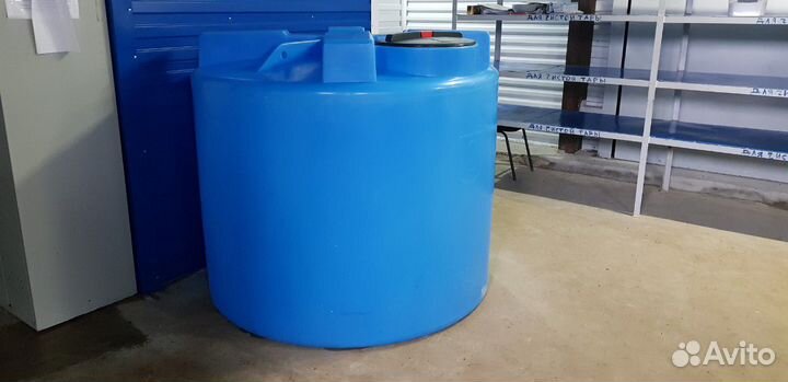 Емкость 2000 литров
