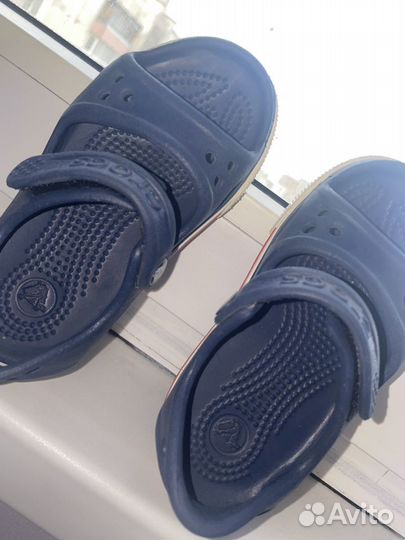 Сандали crocs c7