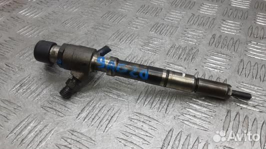 Форсунка дизельная skoda roomster 1 (9AG20AL01)