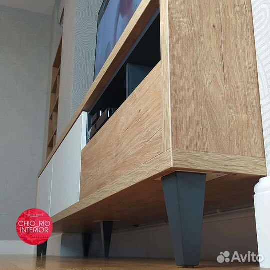 Тумба под телевизор