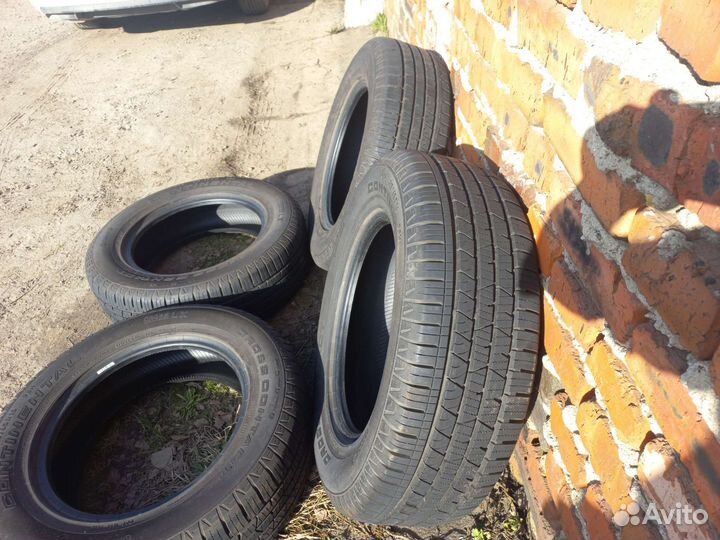 Continental ContiCrossContact LX2 215/65 R16 H