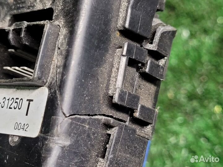 Блок предохранителей Nissan Almera Classic B10