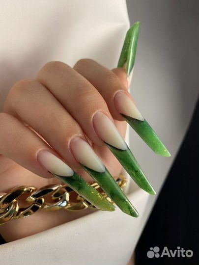 Наращивание ногтей, коррекция