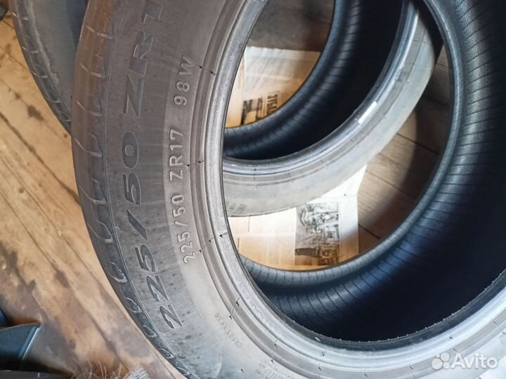 Pirelli Cinturato P7 225/50 R17 98W