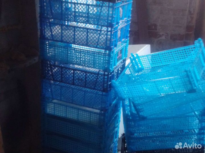 Пластиковые ящики