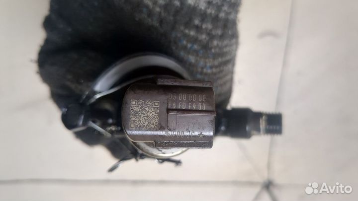 Форсунка топливная Nissan Pathfinder, 2006