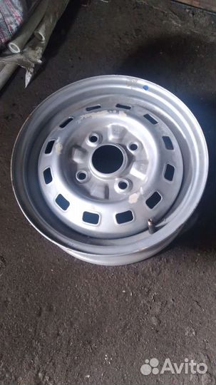 Продается штампованный диск