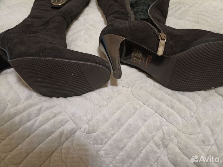 Зимние женские сапоги 38