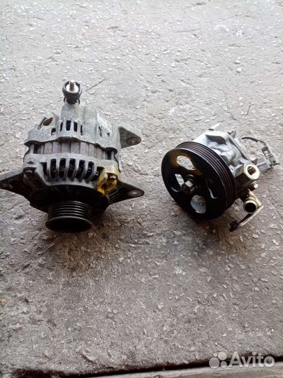 Насос гур,генератор Subaru Ej152