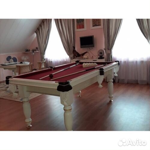 Бильярдный стол
