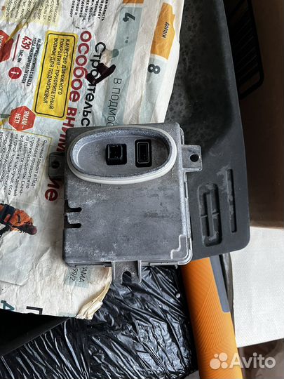 Блок розжига ксенона volvo s80ii