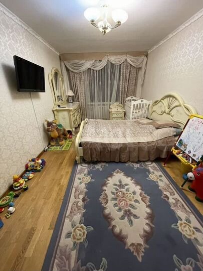 4-к. квартира, 89,6 м², 2/5 эт.