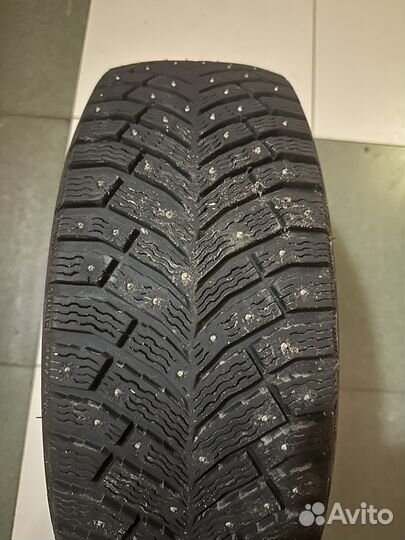 Michelin X-Ice North 4 205/65 R16