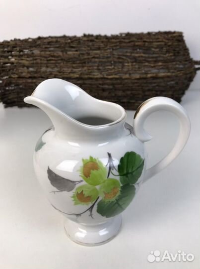 Молочник Золотой Орех. лфз. Художник Лебединская