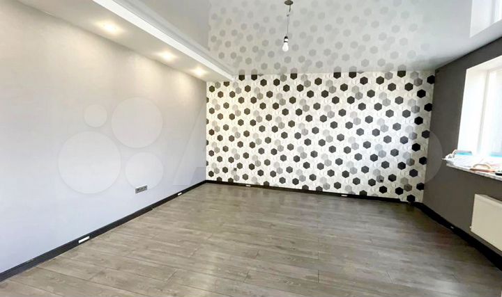 2-к. квартира, 74 м², 1/16 эт.