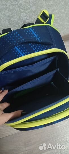 Школьный рюкзак