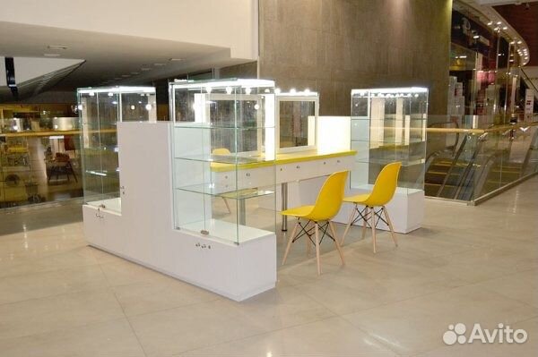 Витрины торговые (стандарт и под заказ)