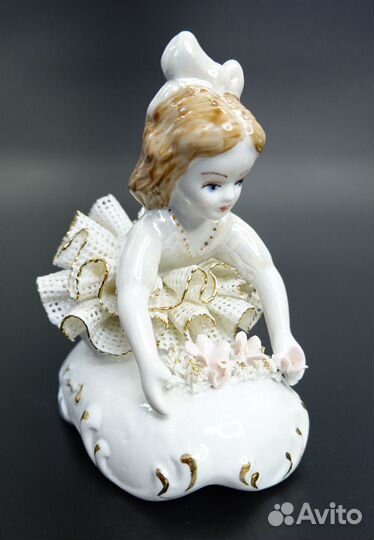Статуэтка Юная балерина фарфор Германия кружево