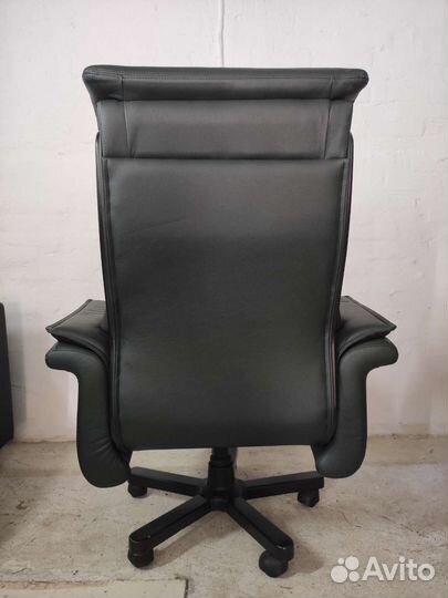 Кресло руководителя Пикассо бу