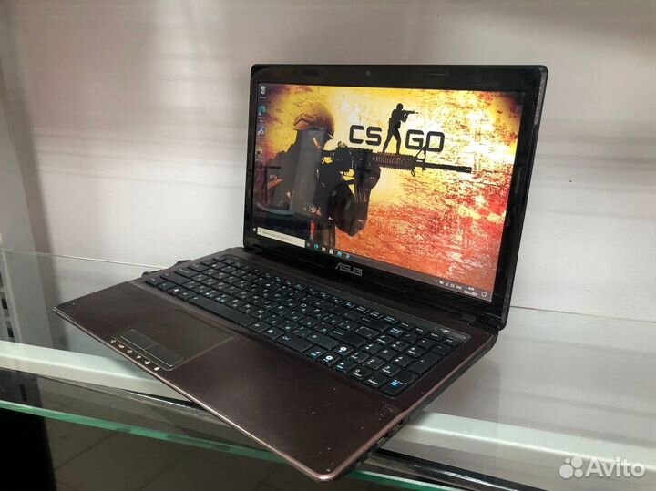 Ноутбук Asus i3-2330M GT 520MX