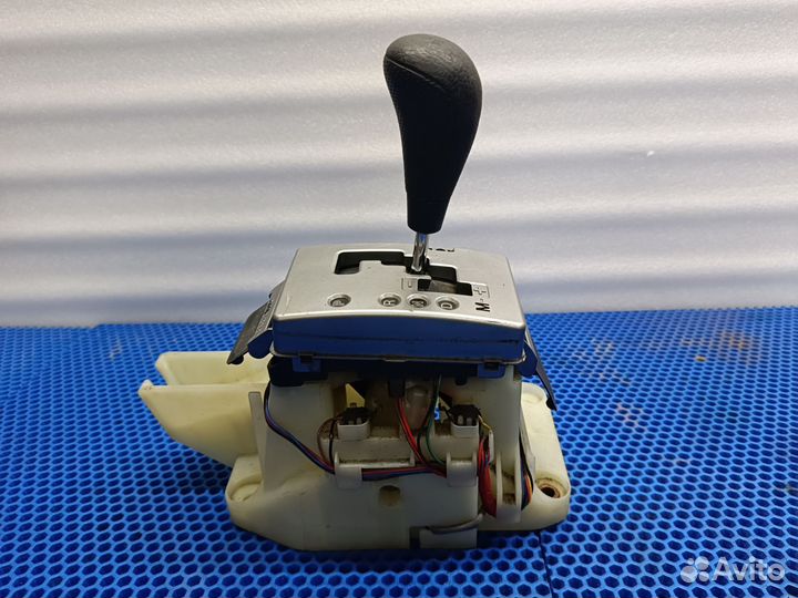 Селектор АКПП Mazda 3 bk