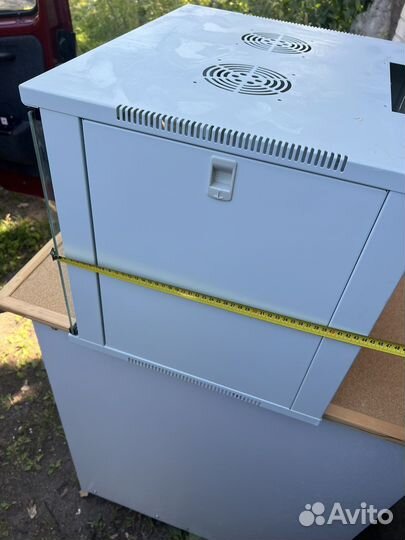 Шкаф коммутационный настенный