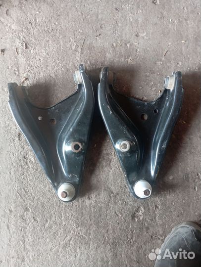 Рычаг передний renault logan
